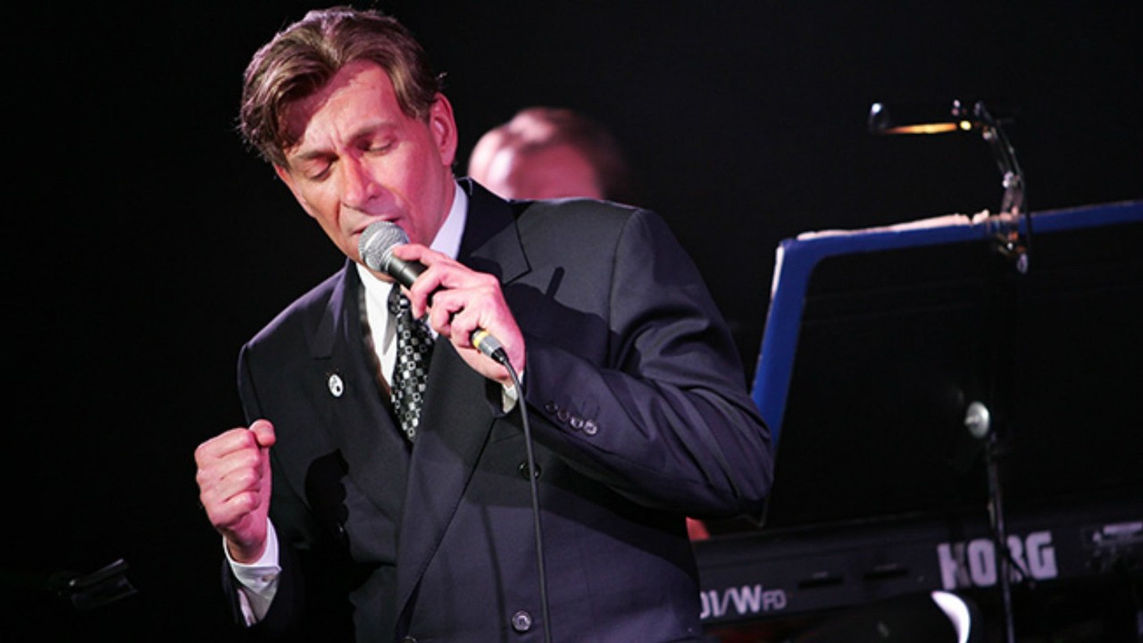 Bobby Caldwell Famous For What You Wont Do For Love Passes Away At