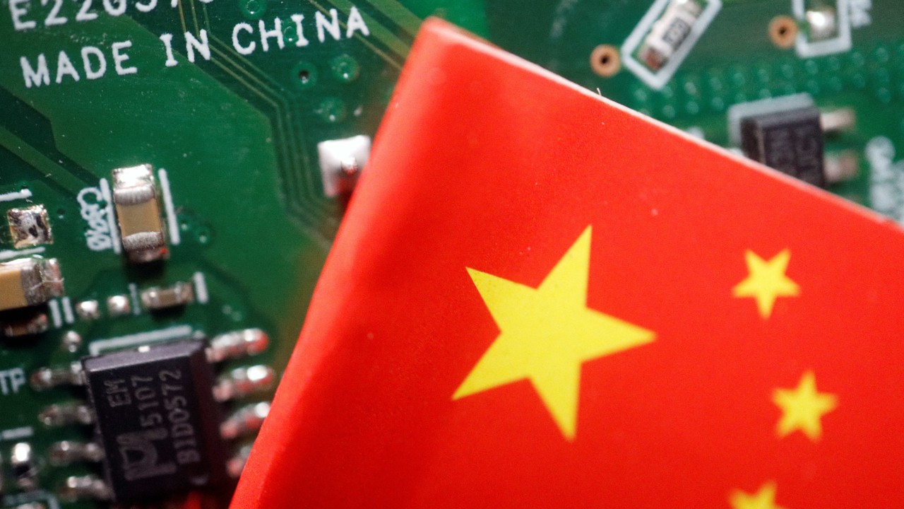 Electronics boom in China: Over 900 million phones rolled out in first eight months of 2023