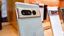 Google's latest ad campaign messes up with Apple! See the video