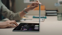 Samsung to launch the largest foldable display for laptops