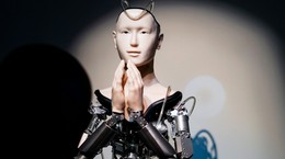 Worshiping robots spark controversy: Is Matrix becoming real?