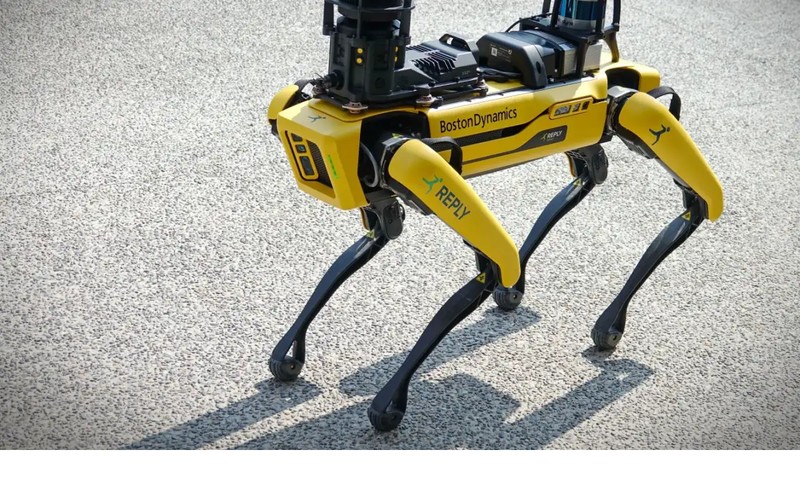 boston dynamics sues other company