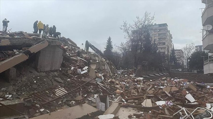 First videos from Turkey earthquake! This is how buildings collapsed! - Photo: 2