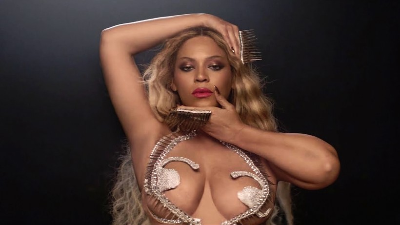 41-year-old Beyonce made a mess! What kind of photos are these? - Photo: 1