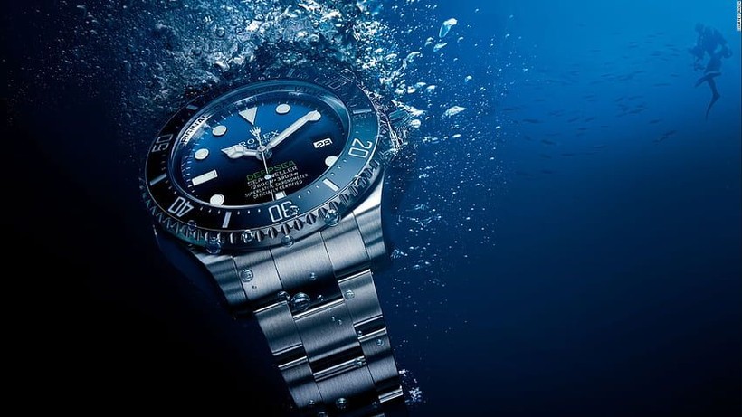 How to spot a fake Rolex and avoid counterfeit timepieces - Photo: 4