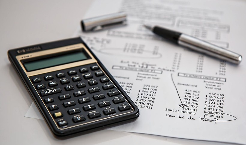 How to save money and cut expenses? The best 5 tips from financial experts - Photo: 2