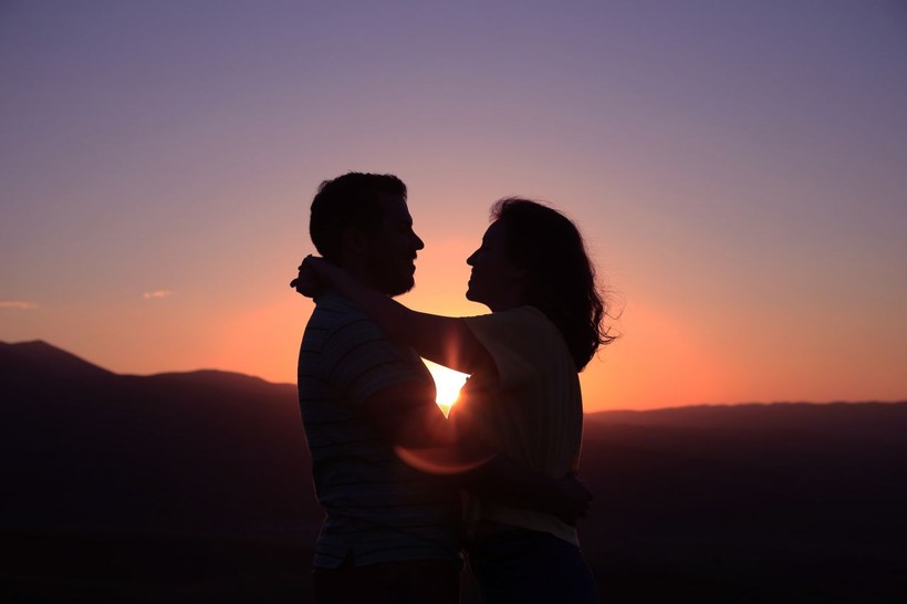 The unbeatable ways to charm your crush - Photo: 1